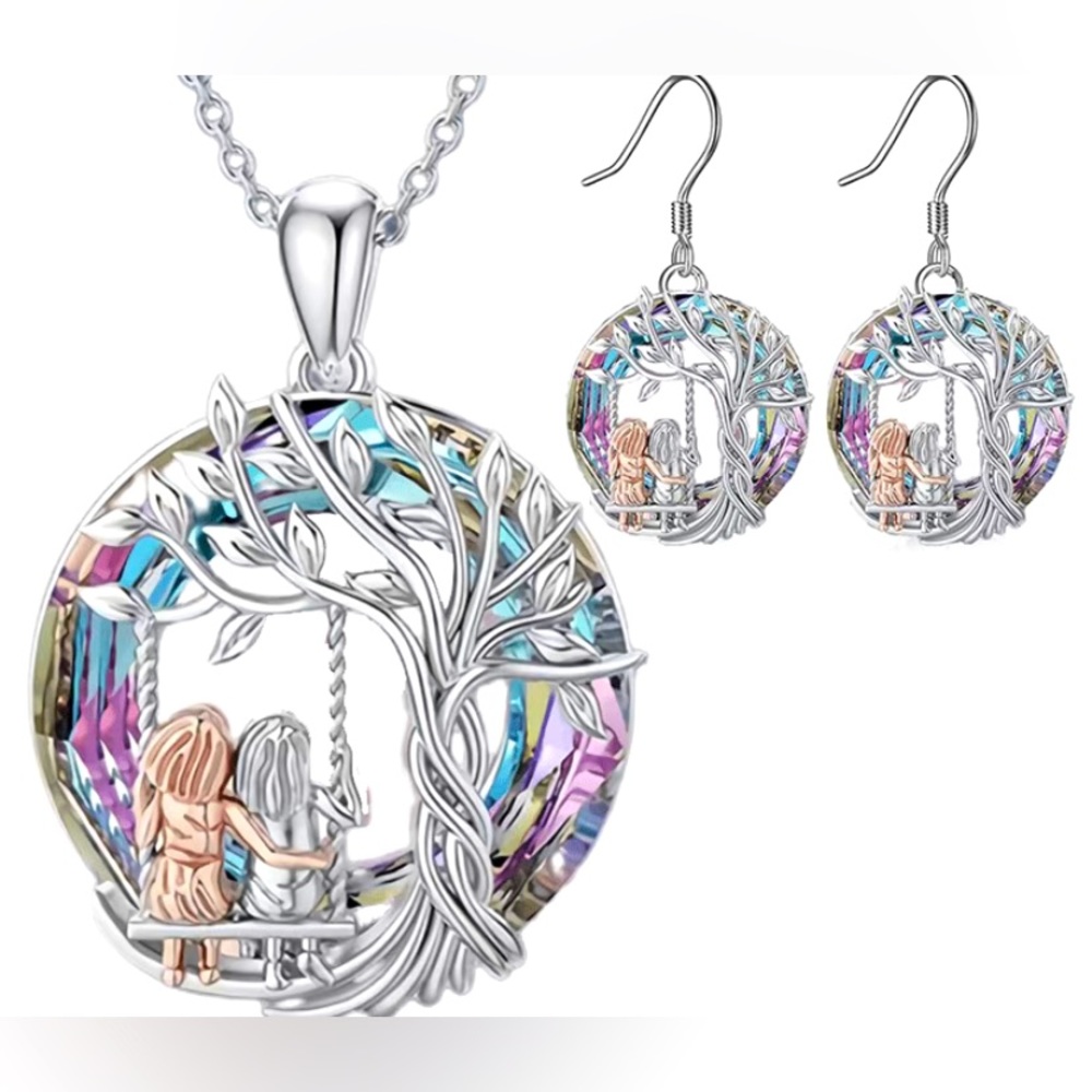 Beautiful Set: Sisters Tree Of Life Pendant Necklace & Earrings Set